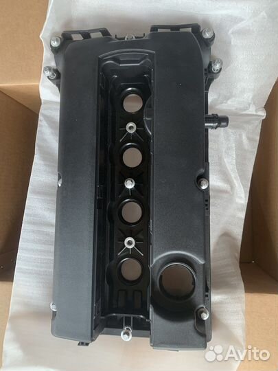 Клапанная крышка opel astra h 1.8