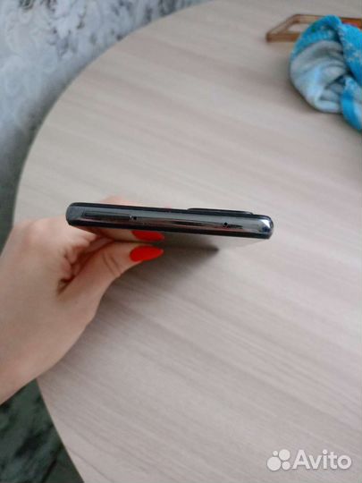 Телефон Samsung