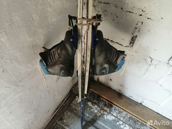 Беговые лыжи