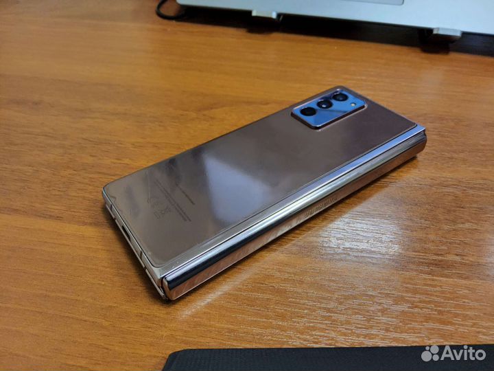 Телефон Samsung Z fold2 256