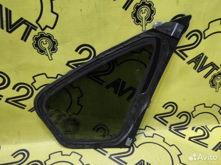 Форточка задняя левая Subaru Legacy BLE EZ30D