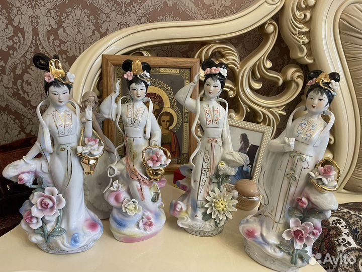Фарфоровые статуэтки