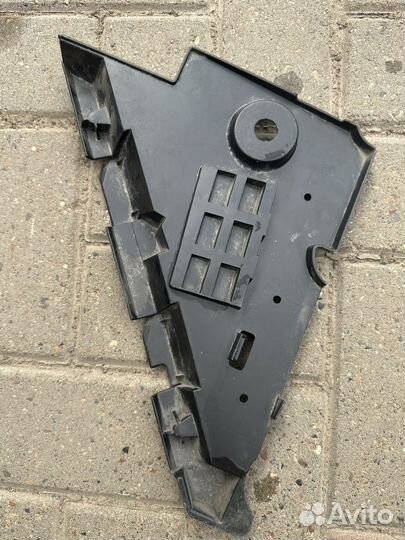 Защита переднего бампера левая Лада Икс Рей