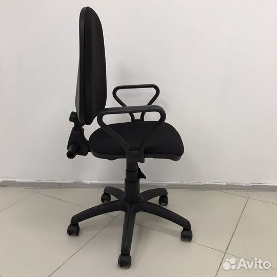 Компьютерное кресло