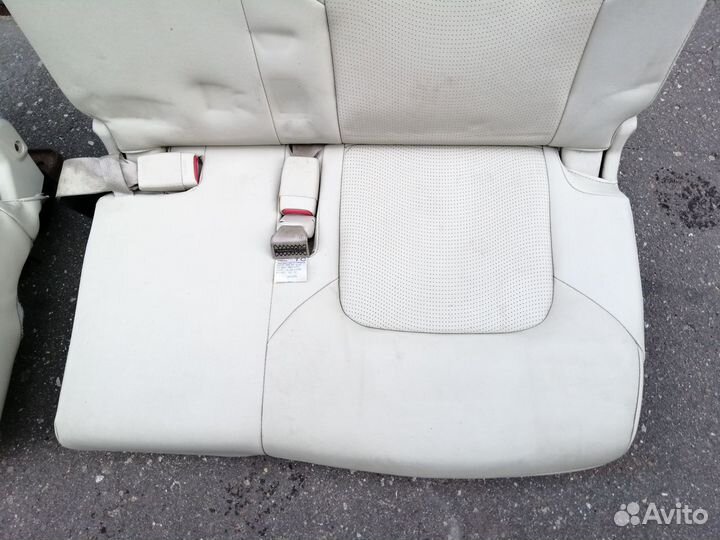 Сидение 3-й ряд Nissan Patrol Y62