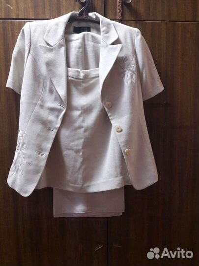 Женские вещи