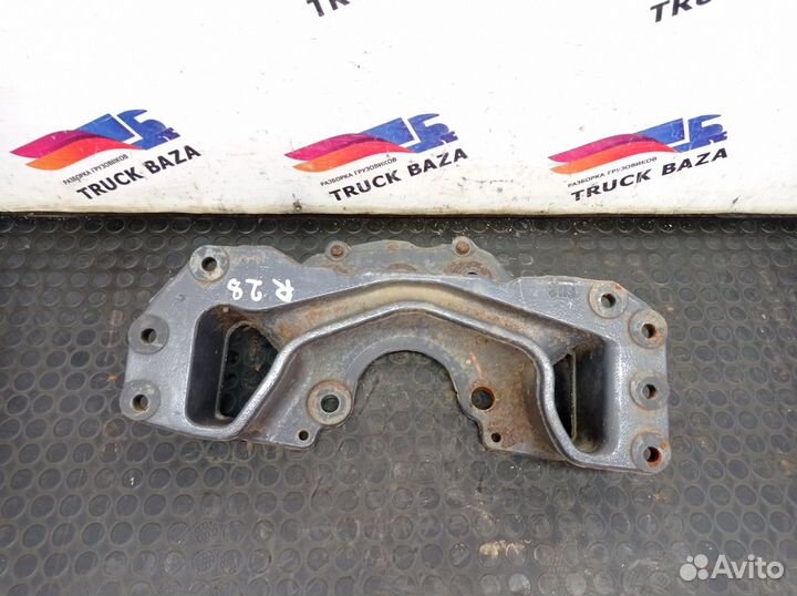 Кронштейн гура Renault Premium