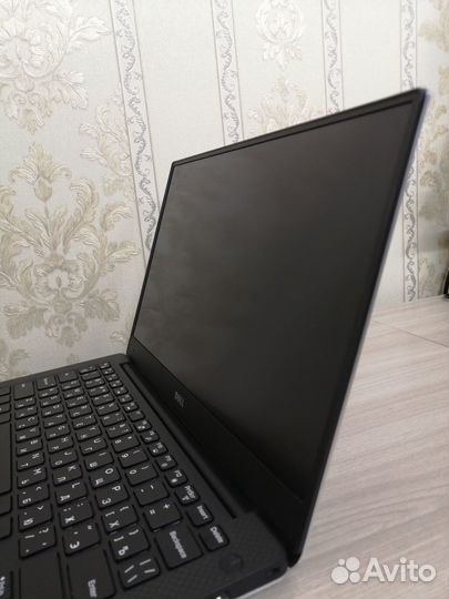 Ультрабук dell XPS 13