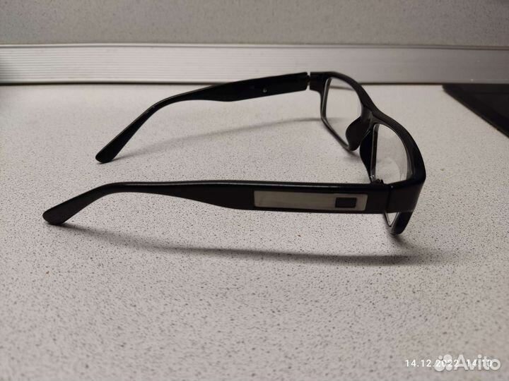 Очки для зрения +1