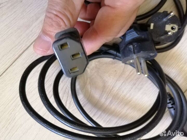 Сетевой кабель шнур