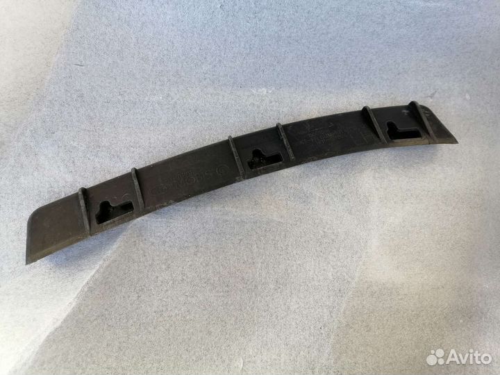 Кронштейн фары передний левый Kia Rio 4 FB