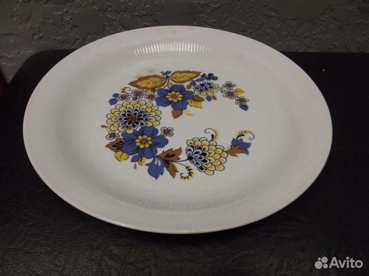 Тарелка гдр большая фарфор