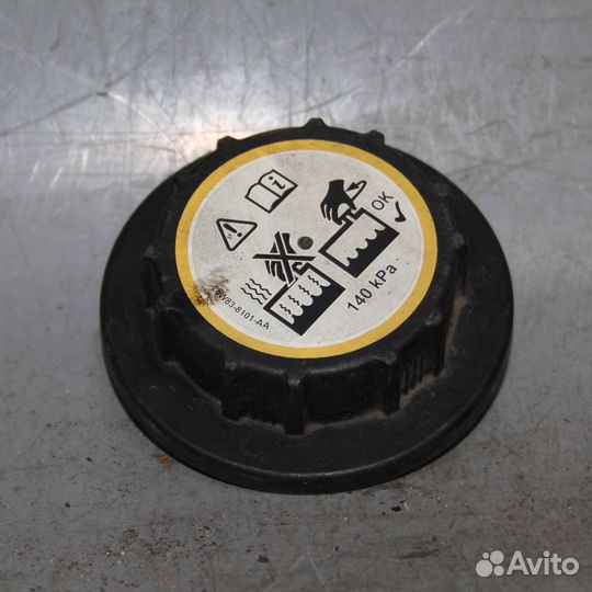 Крышка расширительного бачка XF