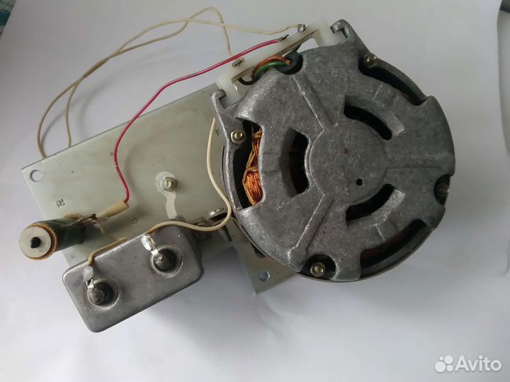 Радиотехника: электродвигатели, трансформаторы