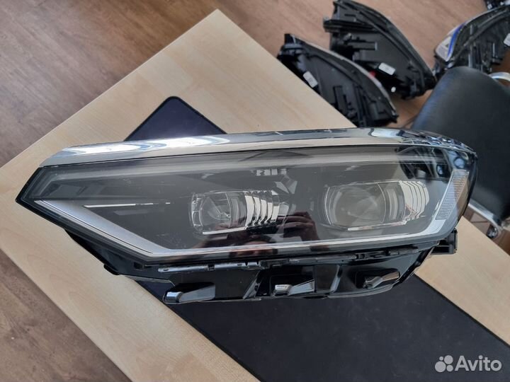 Volkswagen Passat B8 рест фара левая full LED iQ