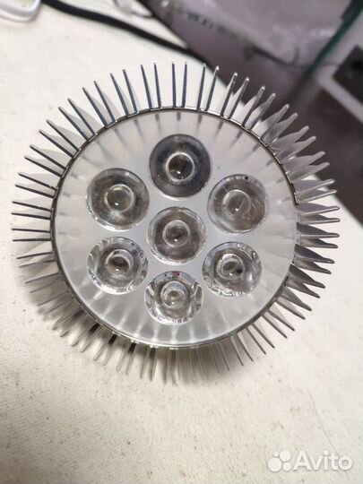 Фитолампа для растений бу