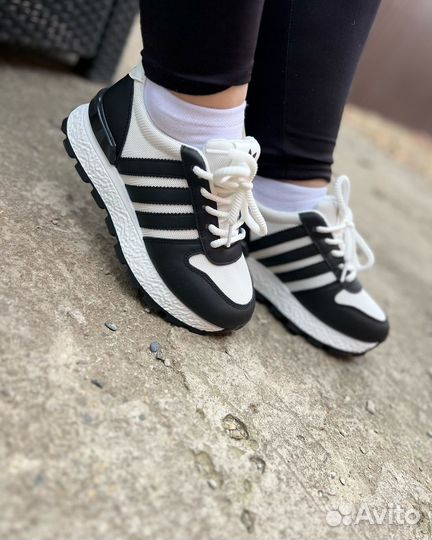 Кроссовки adidas zx 750