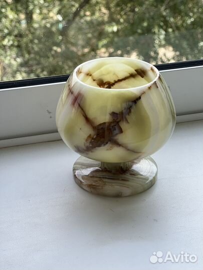 Бокал из оникса