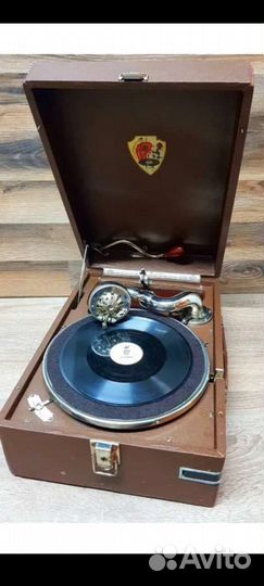 Патефон молот на запчасти