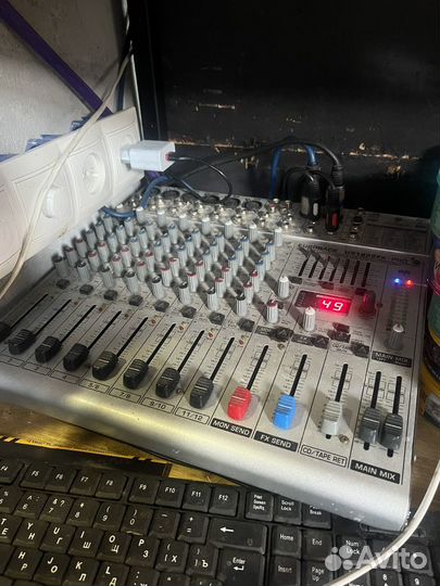 Микшерный пульт eurorack UB1222FX-PRO