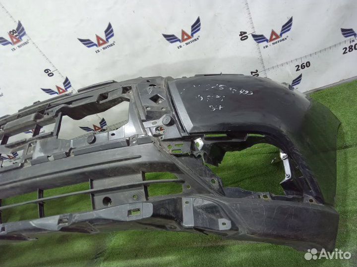 Бампер передний Mitsubishi Outlander 3