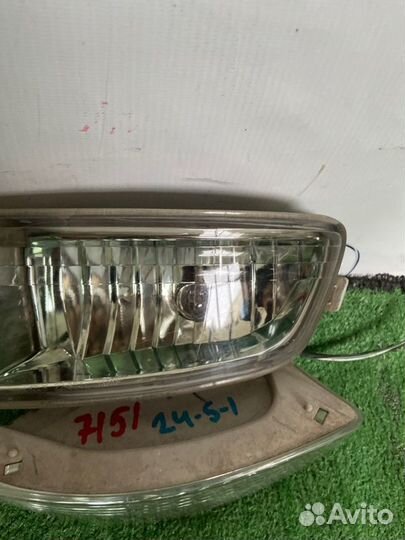 Туманка Toyota Mark Ii GX110