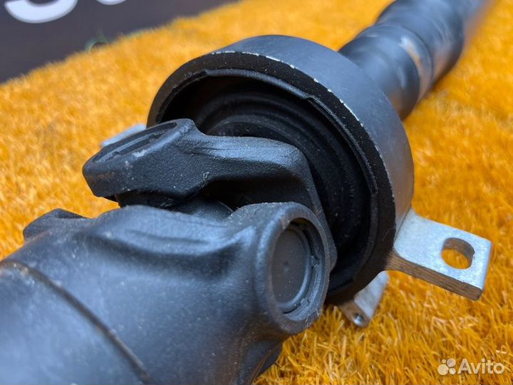 Карданный вал задний Bmw 7-Series F01 N63B44A 2009