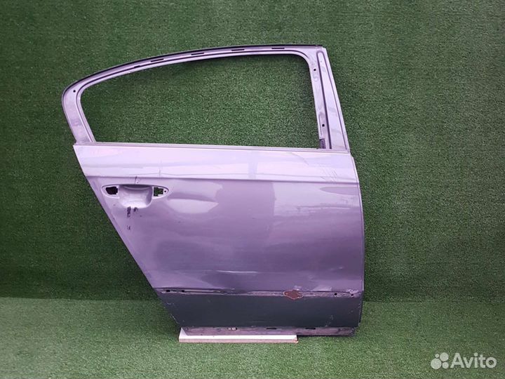 Задняя правая дверь vw passat b6 пассат б6