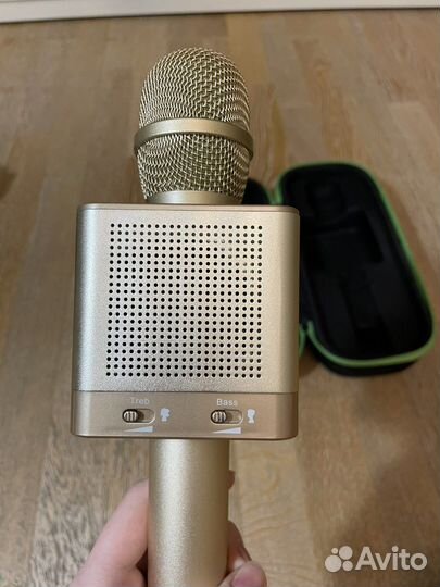 Микрофон для караоке беспроводной