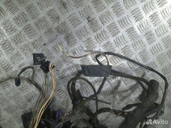 Б/У Проводка (коса) двигателя