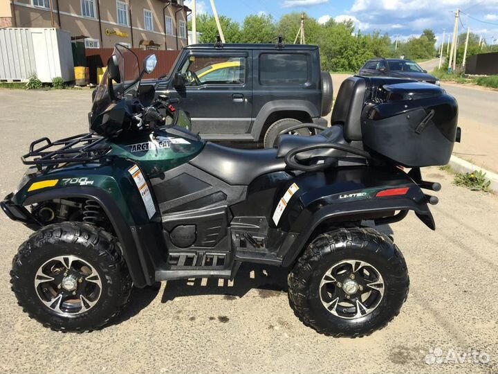 Arctic Cat TRV 700 Cruiser