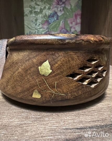 Подставка под горячее из дерева