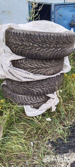 Yokohama Ice Guard IG721 235/70 R16