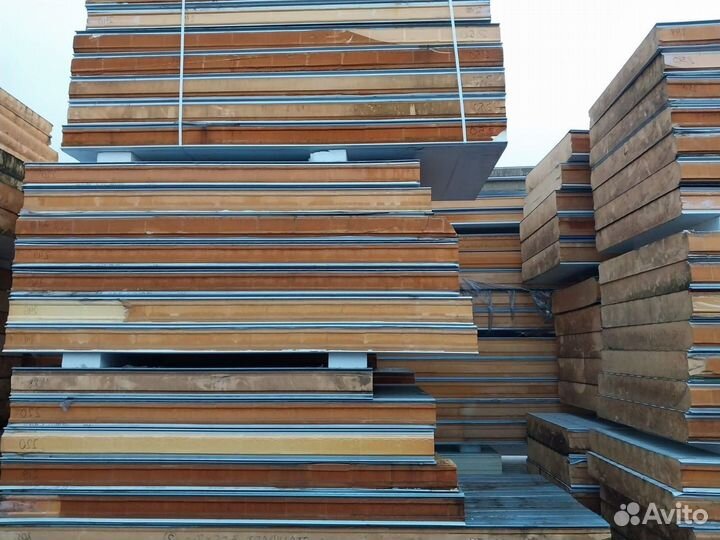 Сэндвич-панели 40000 м2 в наличии