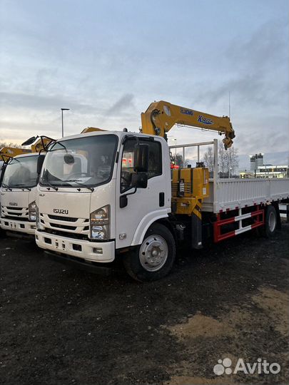 Бортовой грузовик Isuzu Elf (N-series) с КМУ XCMG, 2024