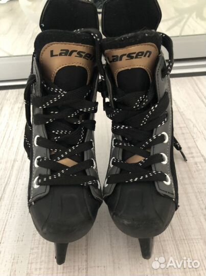 Коньки хоккейные детские