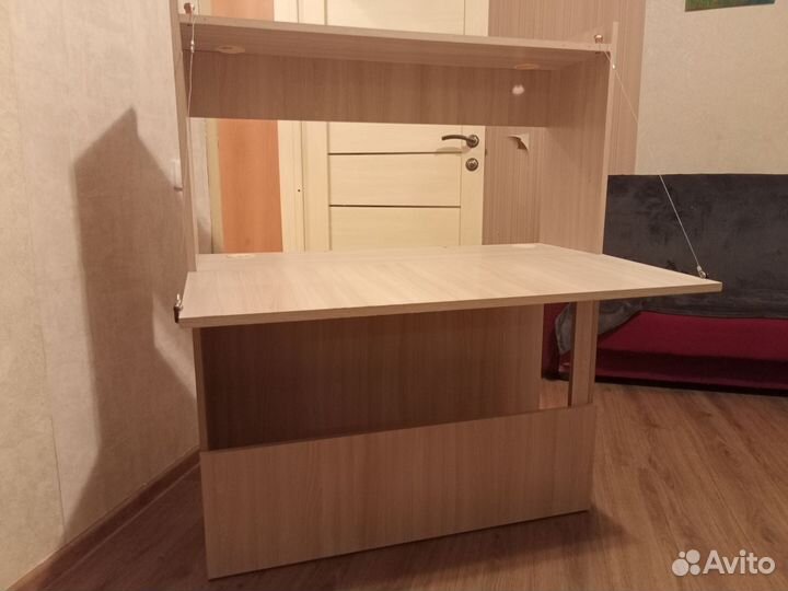 Раскладной компьютерный стол