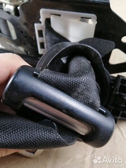 Ремень безопасности передний левый Mercedes-Benz