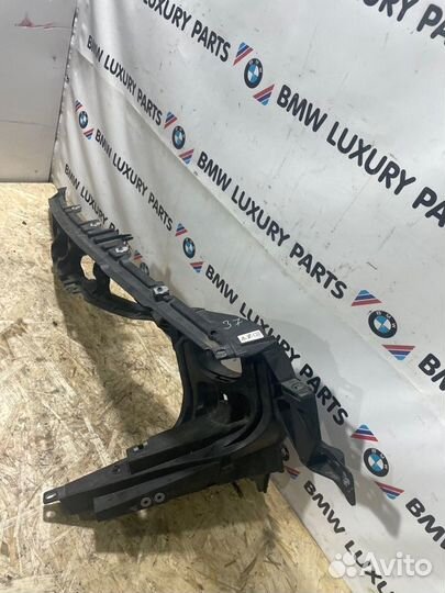 Кронштейн крыла правый Bmw Х6 3.0 N55B30 2011