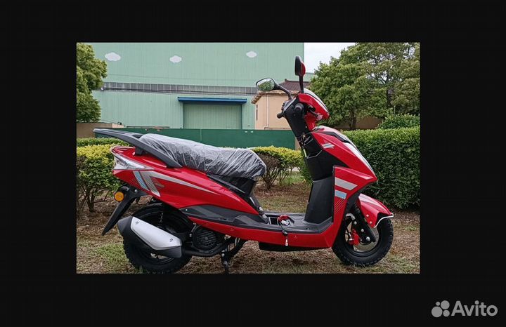 Скутер scirocco