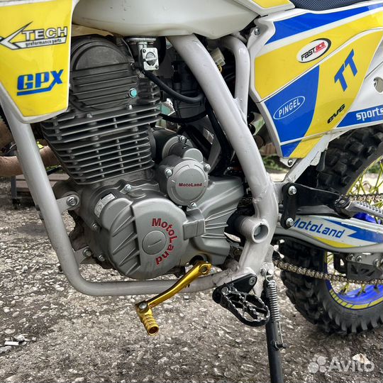 Мотоцикл Motoland TT250
