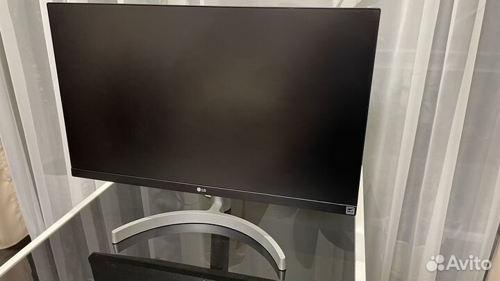 Монитор LG 24 дюйма. 24MK600M-W