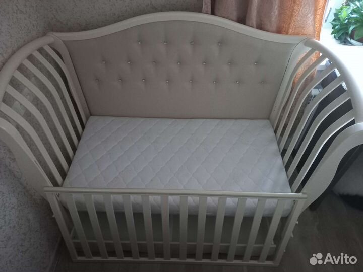 Кроватка Bambolina divina LUX cristallo Swarovski