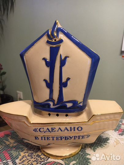 Асташевская майолика Санкт-Петербурга