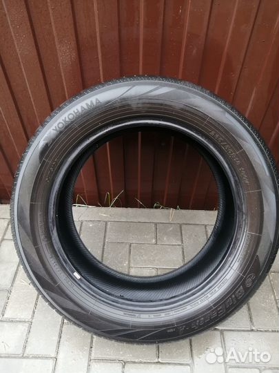 Yokohama BluEarth-A 235/55 R18 100V