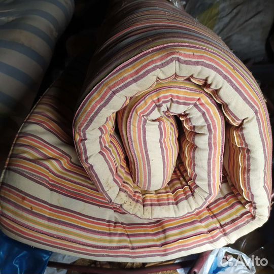 Одеяла матрасы