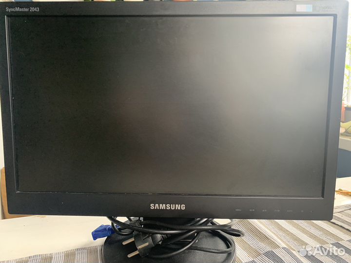 Монитор Samsung SM 2043