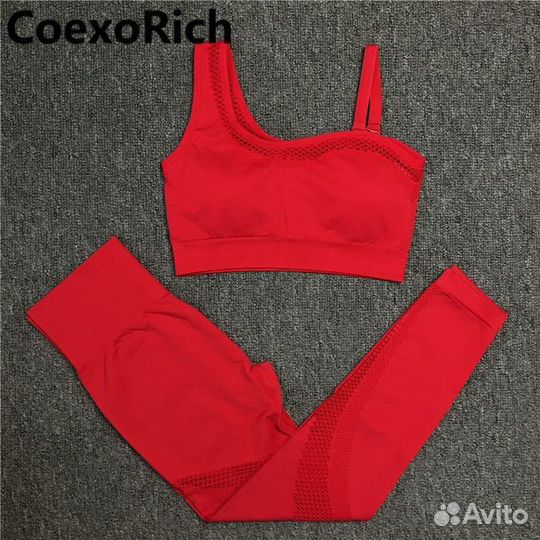 Костюм спортивный женский