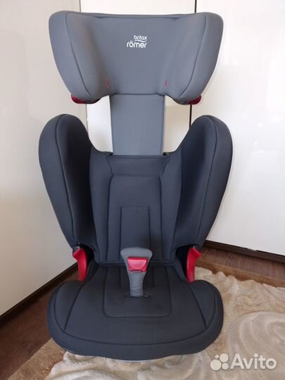 Автокресло Britax Romer Kidfix 2R 15-36 кг