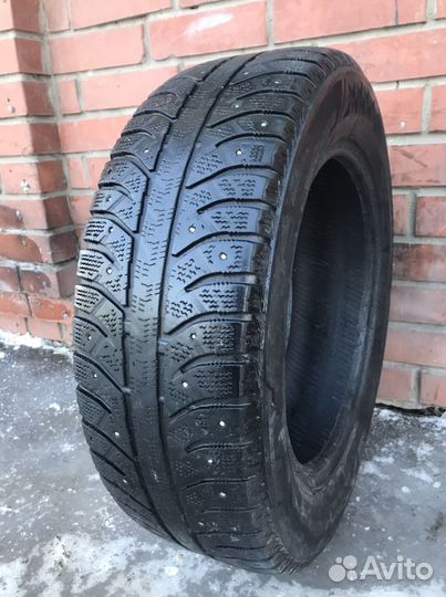 Bridgestone Ice Cruiser 7000 185/65 R15